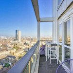 2 Bedroom apartment, Belgrave Court, Westferry Circus East London E14 8RJ