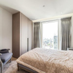 3 bedroom 3 bathroom apartment 150 Vaughan Way, E1W