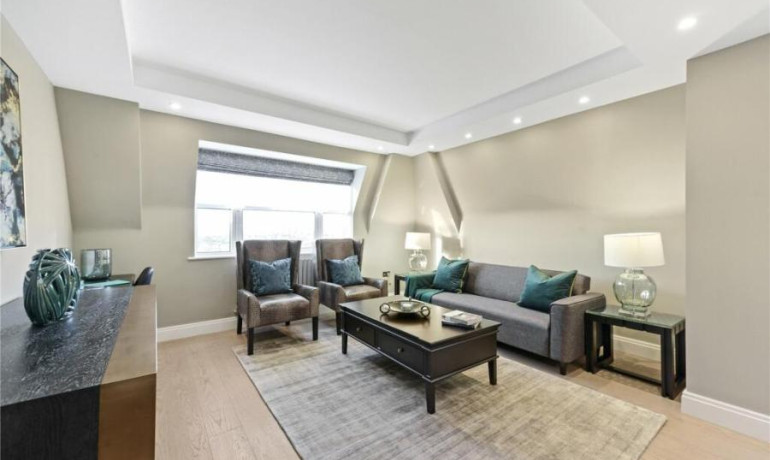 3 bedroom 3 bathroom apartment St. Johns Wood Park, London, NW8