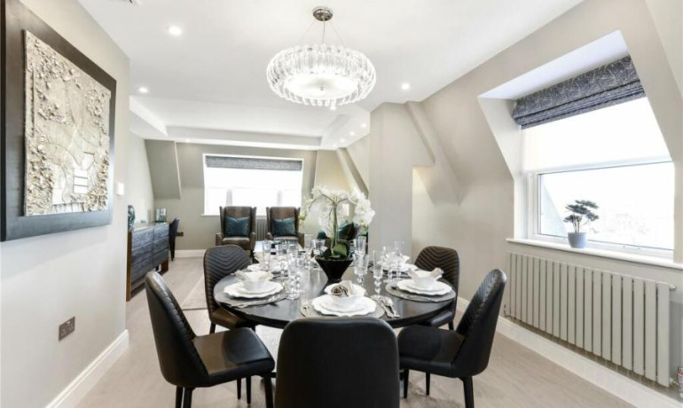 3 bedroom 3 bathroom apartment St. Johns Wood Park, London, NW8