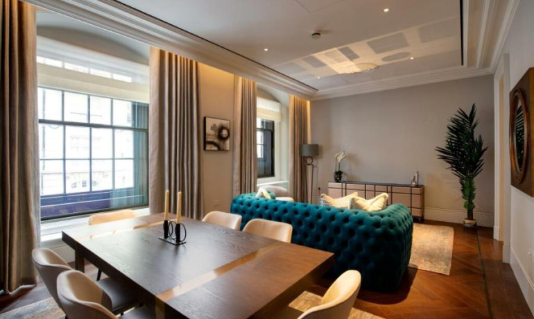 1 bedroom 1 bathroom The OWO Residences By Raffles, 5 Whitehall Court, London, SW1A